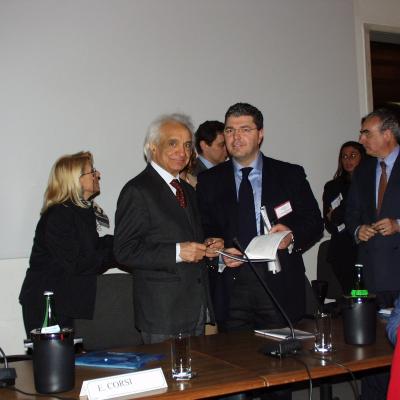 NAPOLI 26 MARZO 2002 SMAU SALUTEC PROF. Antonino ZICHICHI